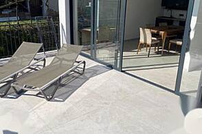 Квартира с двумя комнатами в Изоле