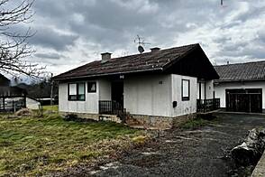 Дом, Слогонско.