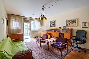 Квартира с тремя комнатами в районе Бежиград