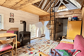 Дом, Лока у Жусму