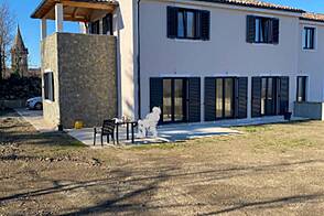 Сдвоенное жилище в Помьяне