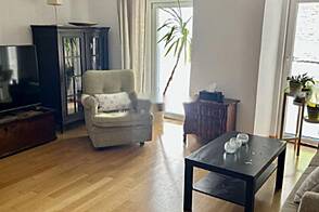 Центр, квартира с более чем 5 комнатами