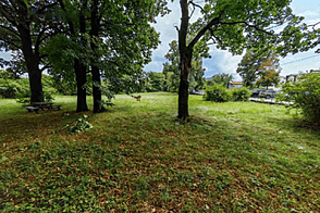 Дом в самом центре Козины.