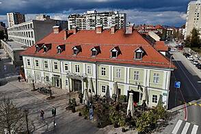 2-комнатная квартира в центре Любляны