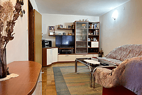 Квартира с 3 комнатами в районе Новая Шишка.