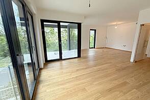 Четырехкомнатная квартира в центре