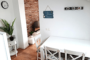 Квартира с двумя комнатами и балконом в Люции