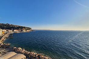 Квартира в Пиране с тремя комнатами