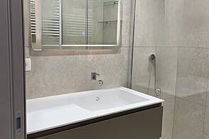 Двухкомнатная квартира в новострое в Изола