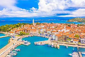 Квартира с тремя комнатами на Изола