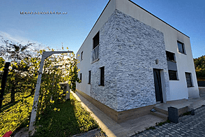 Дом, Любляна, Бежиград, Подгорица.