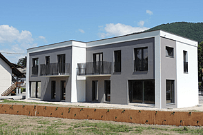 Дом, Двойчек Новый Брод, Любляна, Шишка.