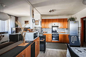 Квартира с тремя комнатами в Чрнуче