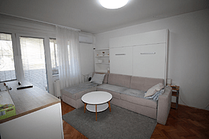 Однокомнатная квартира в Нове-Ярше.