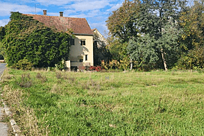 Дом в поселке Середица