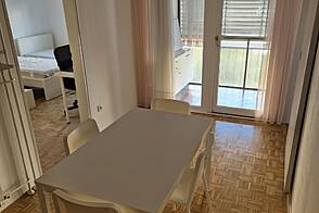 Квартира с 2,5 комнатами в районе Безиград