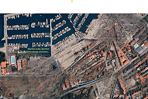 Дом с двумя комнатами у побережья