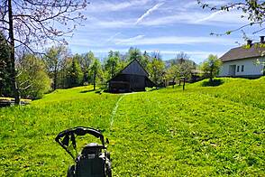 Развитие застройки в западной части деревни Польшица возле Поднарту