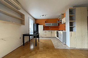 Квартира с двумя комнатами на Тршашка.