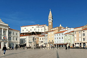 Однокомнатная квартира в Пиране.