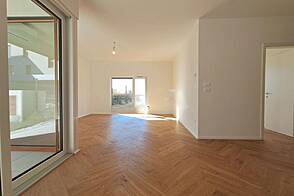 Шмарье: квартира с тремя комнатами