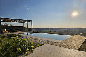 Здание в Святом Петре