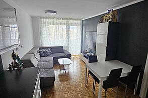 Квартира с 2.5 комнатами в Ново Фужине