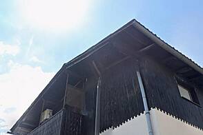 Трехкомнатное жильё в районе Долги Мост