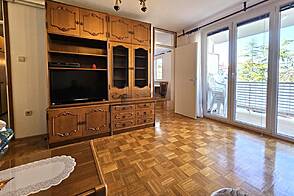 Трёхкомнатная квартира в Копере.