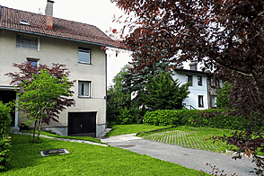 Дом с двумя этажами в Бежиграде