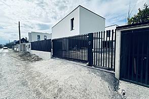 Галевица дом с террасой