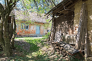 Дом, Негова, Словения