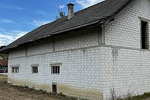 Дом, Дечно Село, Брежице