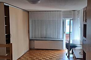 Трёхкомнатная квартира в Новой Шахте