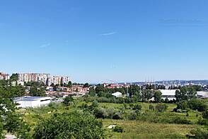 Копер - трёхкомнатная квартира