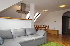 Квартира 2,5 комнаты на Мосте