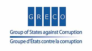 Словению настоятельно призывают усилить борьбу с коррупцией