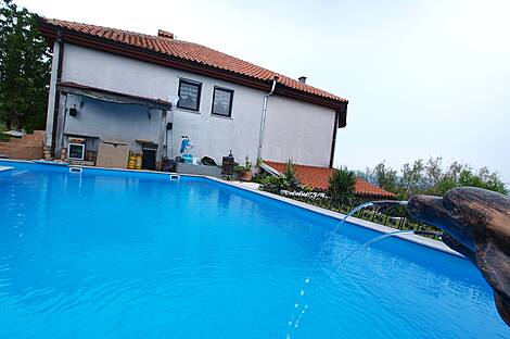 Индивидуальный жилой дом с бассейном: 5