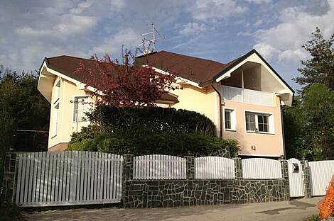 Ухоженный дом в окрестностях Любляны: 2