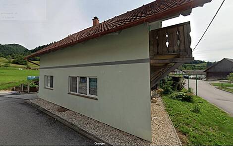 Подхом, Дом: 5