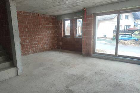 Здание в Нижнем Горье.: 12