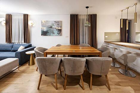 Особняк с верандой на берегу озера Блед: 9