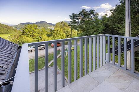 Особняк с верандой на берегу озера Блед: 16