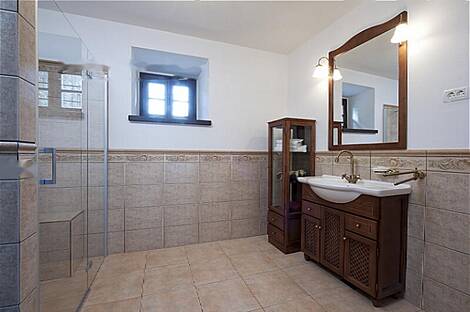 Тополовец, дом.: 11