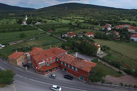 Сежана, дом: 6