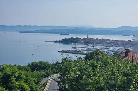 Изола, дом: 3