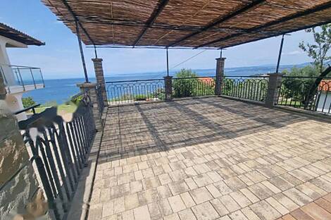 Изола, дом: 9