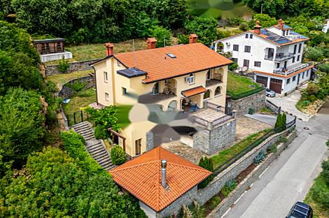 Резиденция, Корте: 3