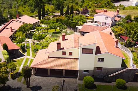 Помьян, Дом: 1