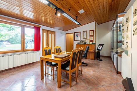 Помьян, Дом: 13